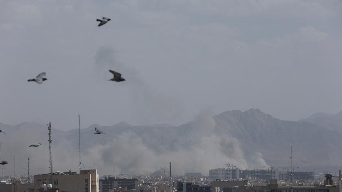 Israel lanza ataques "a gran escala" contra Irán mientras se recrudece el frente en Líbano con muertos y nuevos bombardeos