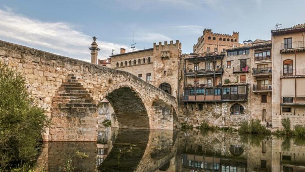 La Toscana española, el secreto que esconde la provincia de Teruel: pueblos medievales y viñedos por todas partes