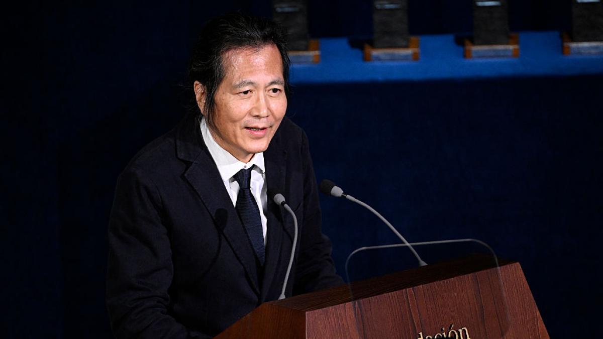 Byung-Chul Han: "La paradoja del mundo capitalista occidental es que nos autoexplotamos y le llamamos superación personal"