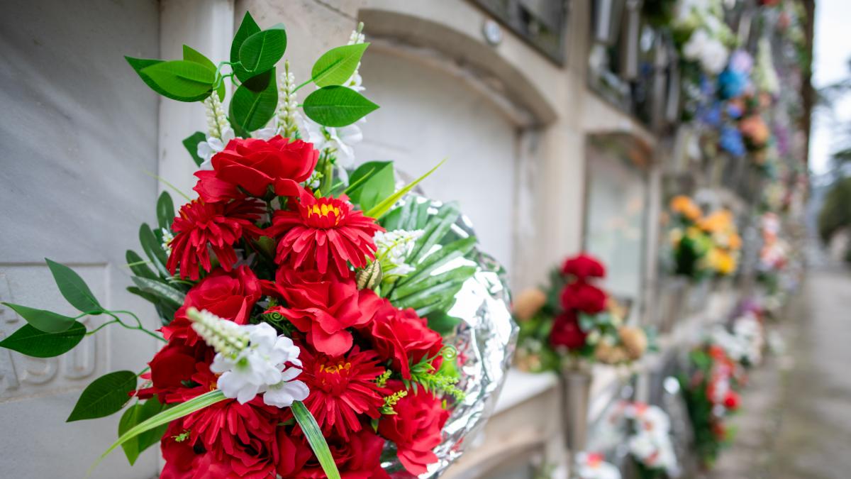 La esquela vista en un periódico que causa sensación por su mensaje en clave:  Me parece preciosa triste e intima 