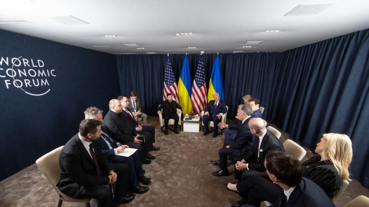 Zelenski, presidente de Ucrania: "EEUU nos pide que nos retiremos del Donbás a cambio de garantías de seguridad, pero eso sería injusto"