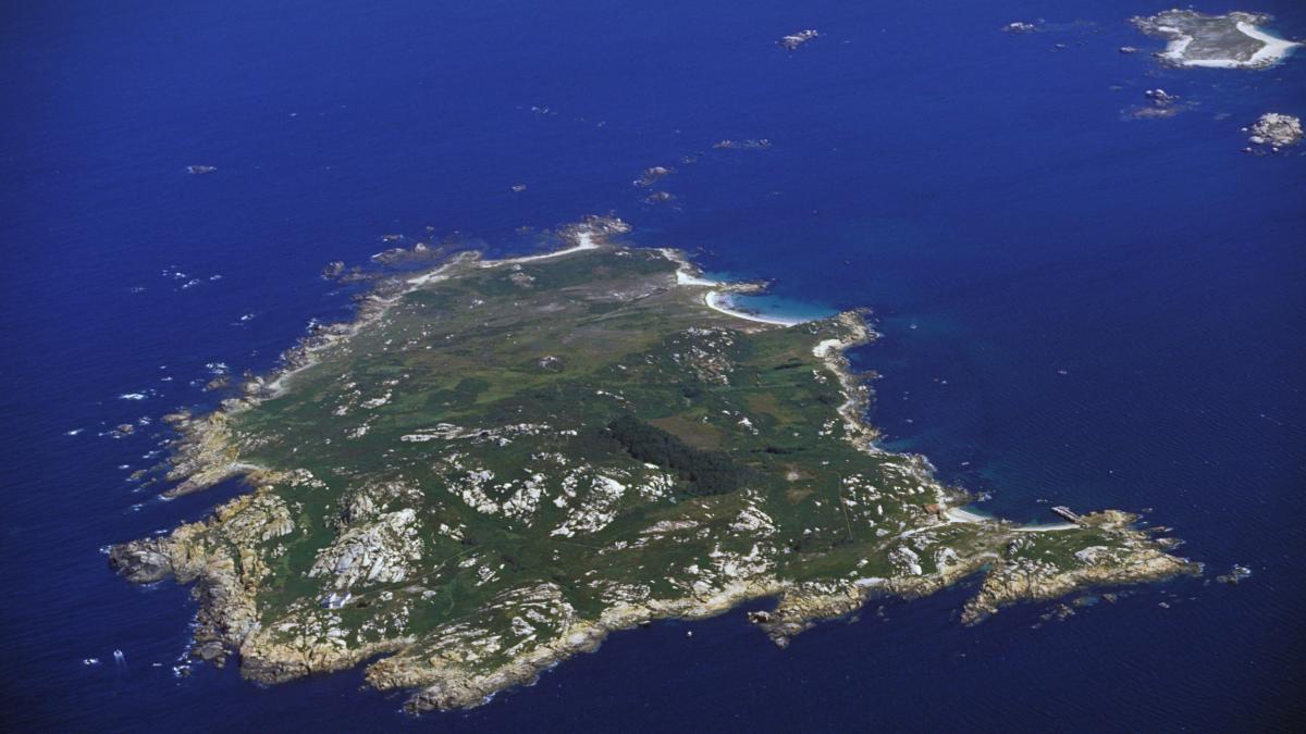  Otro día en Galicia : 500.000 metros cúbicos de lodos serán vertidos al mar a las puertas de un parque nacional
