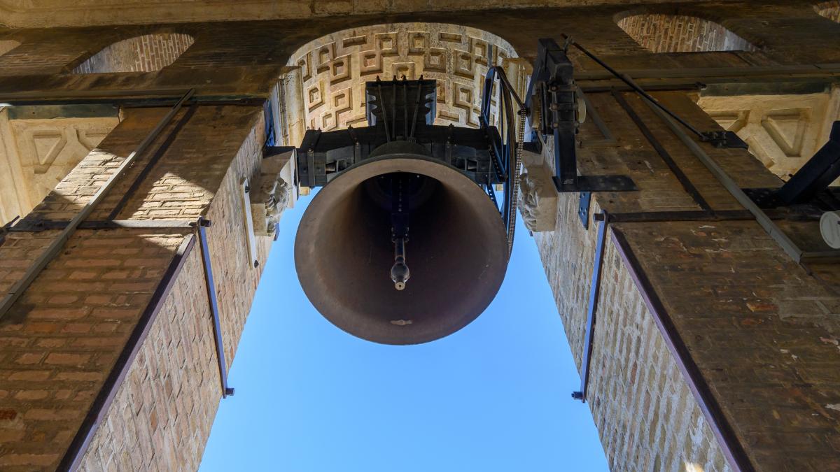 Los campaneros de León que transmiten de padres a hijos un código de señales de 1.000 años: "Cuando la gente escucha las campanas en los pueblos, oye vida"
