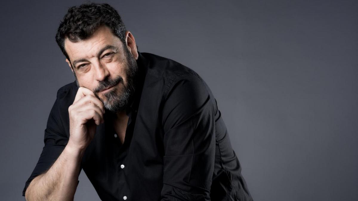 Santi Díaz, escritor: "El síndrome del impostor no es postureo, se vive de verdad"