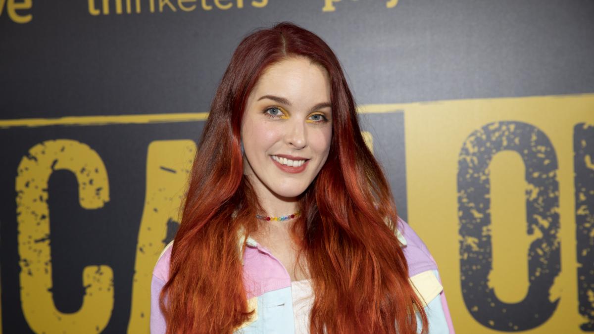 Amarna Miller: "En España la gente no se siente orgullosa de ser española. Me da muchísima pena porque tenemos un país fantástico"