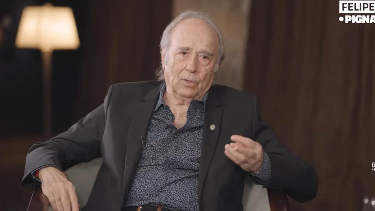 Preguntan a Serrat por la Guerra Civil y todo lo que dice es para escucharlo detenidamente