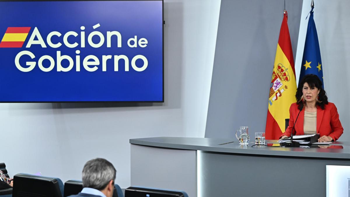 El Gobierno aprueba la reforma de la Constitución para blindar y proteger el derecho al aborto