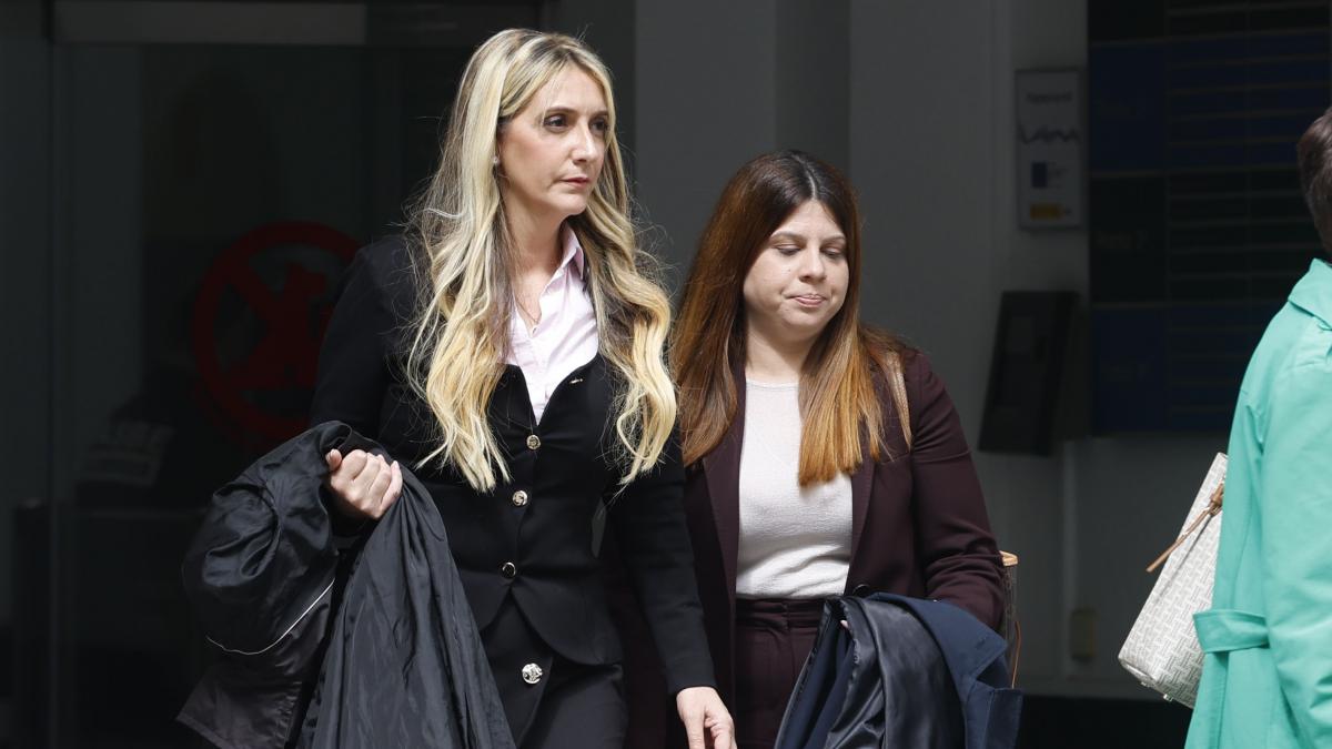 Las distintas versiones de qué hacía la amiga de Ábalos en una empresa pública: de abrirle expediente a ascenderla