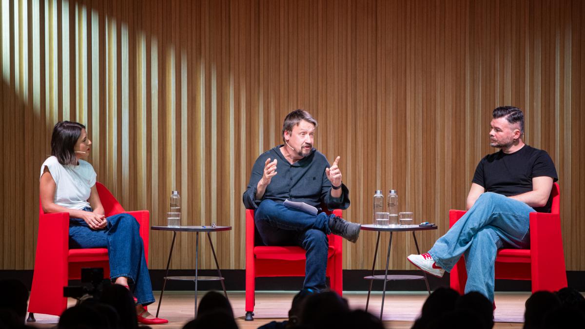 La cara oculta de la izquierda: virtudes y defectos del acto de Gabriel Rufián e Irene Montero en Barcelona