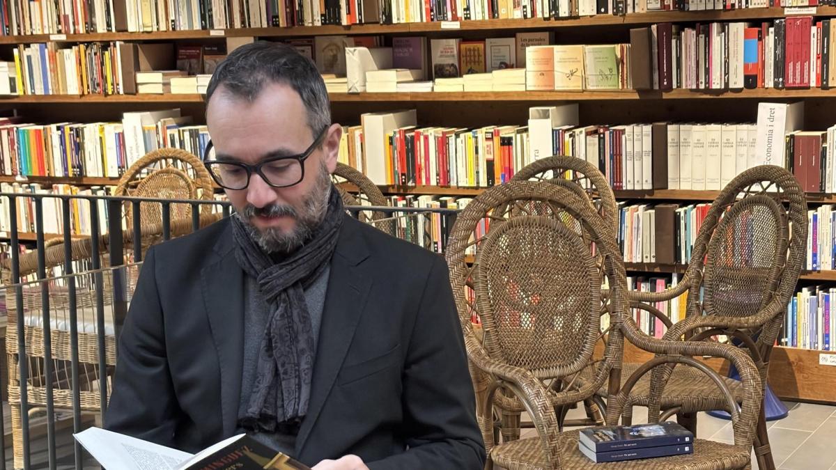 Un juez ordena detener al humorista Jair Domínguez para notificarle la citación a un juicio impulsado por Vox: "Estoy en Banyoles"