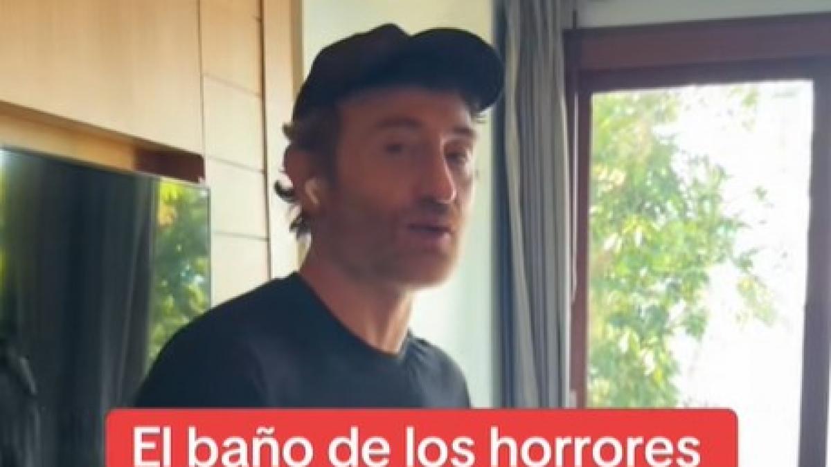 Manuel Burque va a un hotel de Tailandia y todo es perfecto hasta que ve el baño: te esperas cualquier cosa menos lo que hay