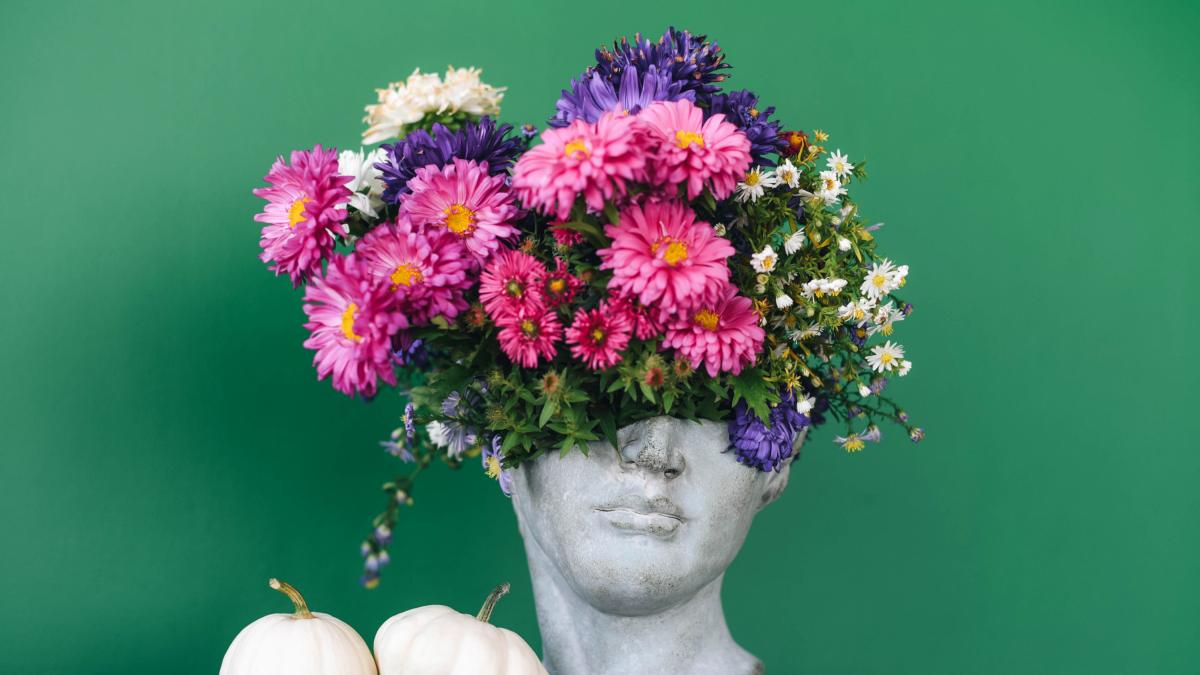 Qué es la "decalcomanía", la moda de la decoración DIY