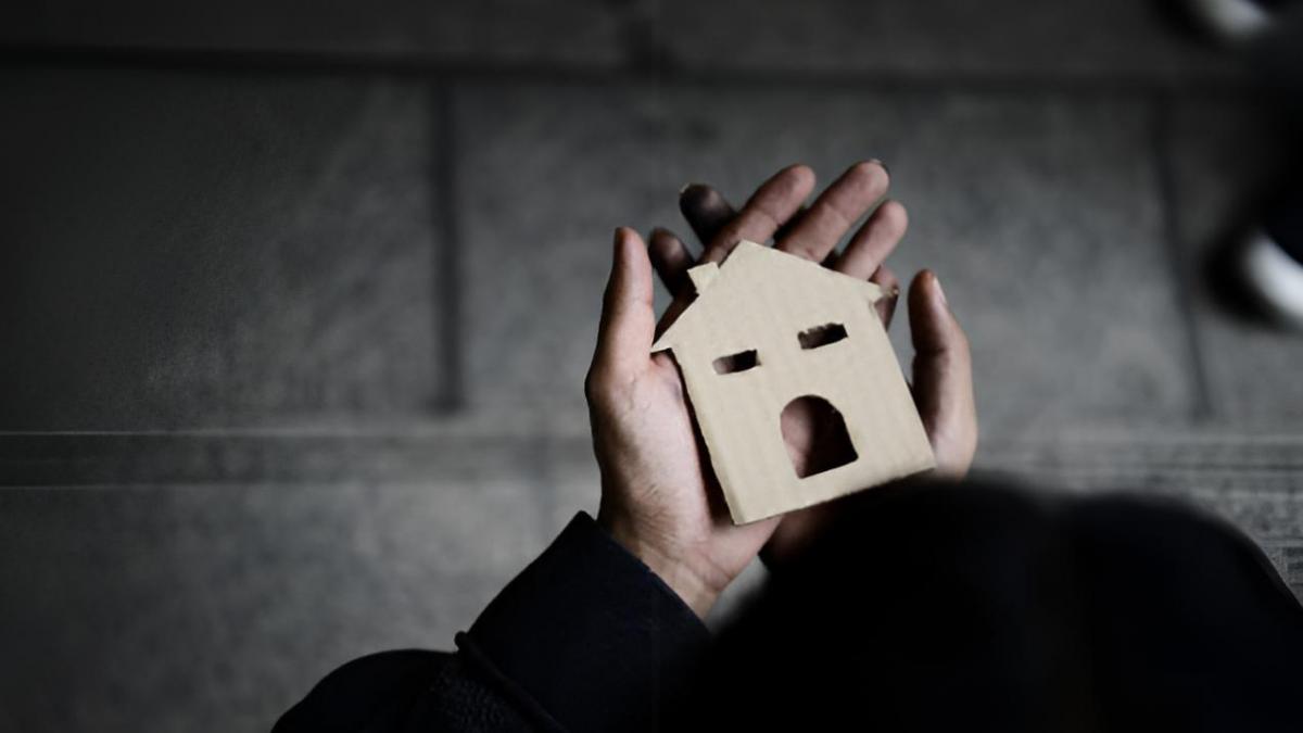 Stéphane, ateo de 52 años, acoge refugiados en su casa: "Lo hago por mí. Porque duermo mejor sabiendo que aporto mi pequeño granito de arena"