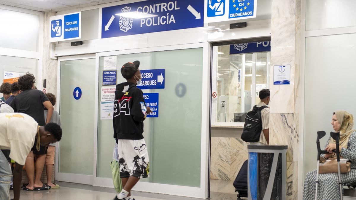 El Supremo descarta la suspensión urgente del decreto de regularización de inmigrantes