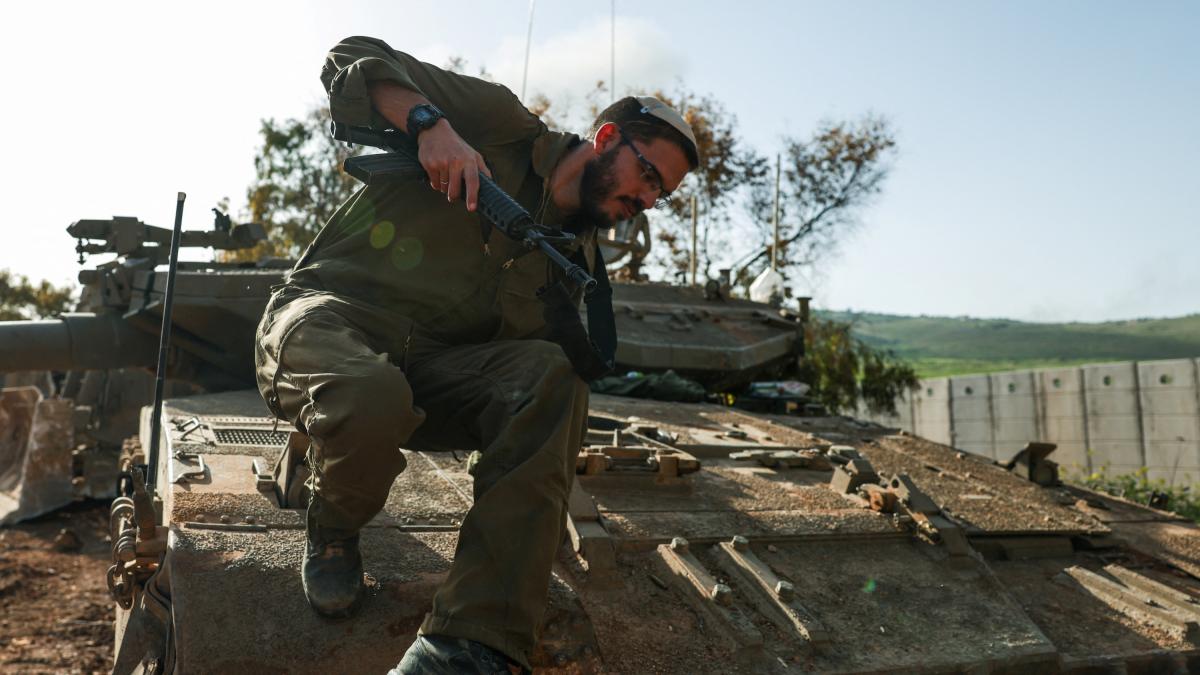 El Ejército israelí investiga si un soldado decapitó a martillazos un Cristo en una iglesia de Líbano