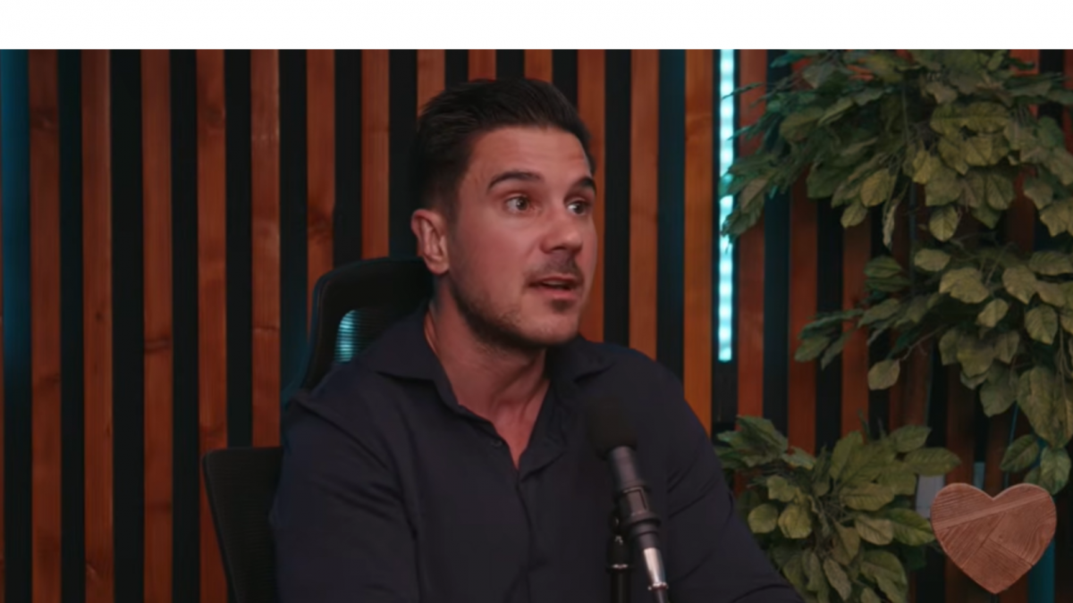 Borja Bandera, médico endocrinólogo: "Vivimos una gran crisis de confort a 22 grados con trabajos sedentarios y nuestros niveles basales de estrés son mucho más bajos de lo que creemos"