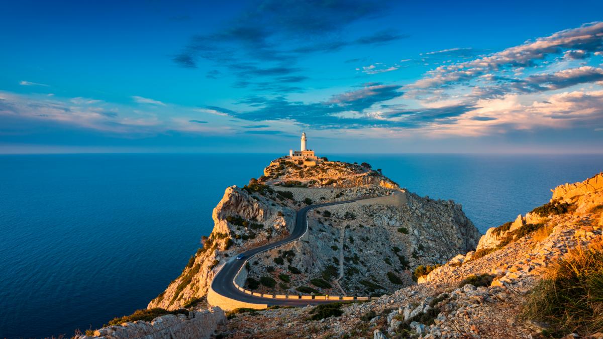 Marga, mallorquina de 46 años: "No queremos que pase como en Ibiza, pero cada vez estamos más cerca: esto solo elitiza el problema"