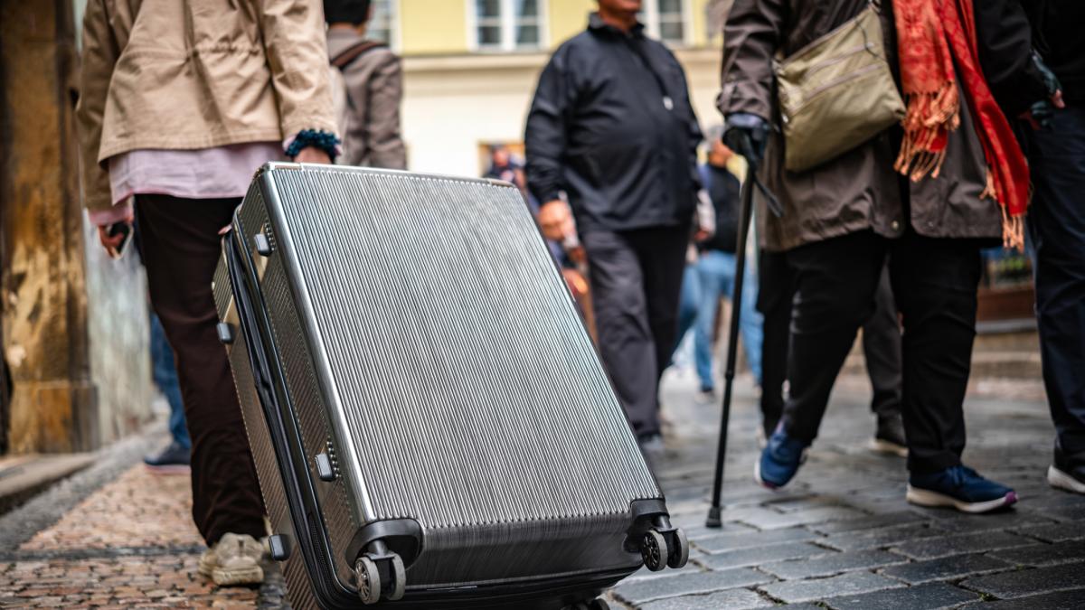 Una vecina estalla por el colapso turístico de Baleares al usar el autobús: "Estáis de vacaciones, somos trabajadores y estudiantes, tenemos que hacer cosas"