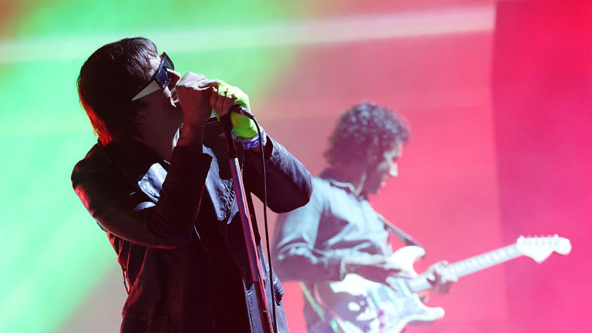 The Strokes manda un mensaje contra las intervenciones de EEUU desde el Coachella: "¿De qué lado estás?"