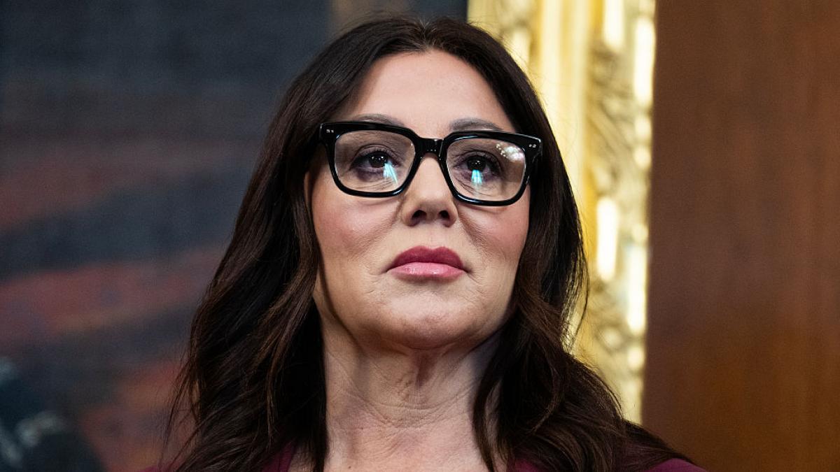 Abuso de poder, sexo y dinero público: renuncia la secretaria de Trabajo de Trump en medio de investigaciones en su contra