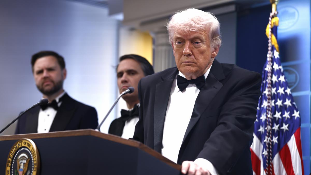 Trump, evacuado de la cena de corresponsales de la Casa Blanca tras un tiroteo