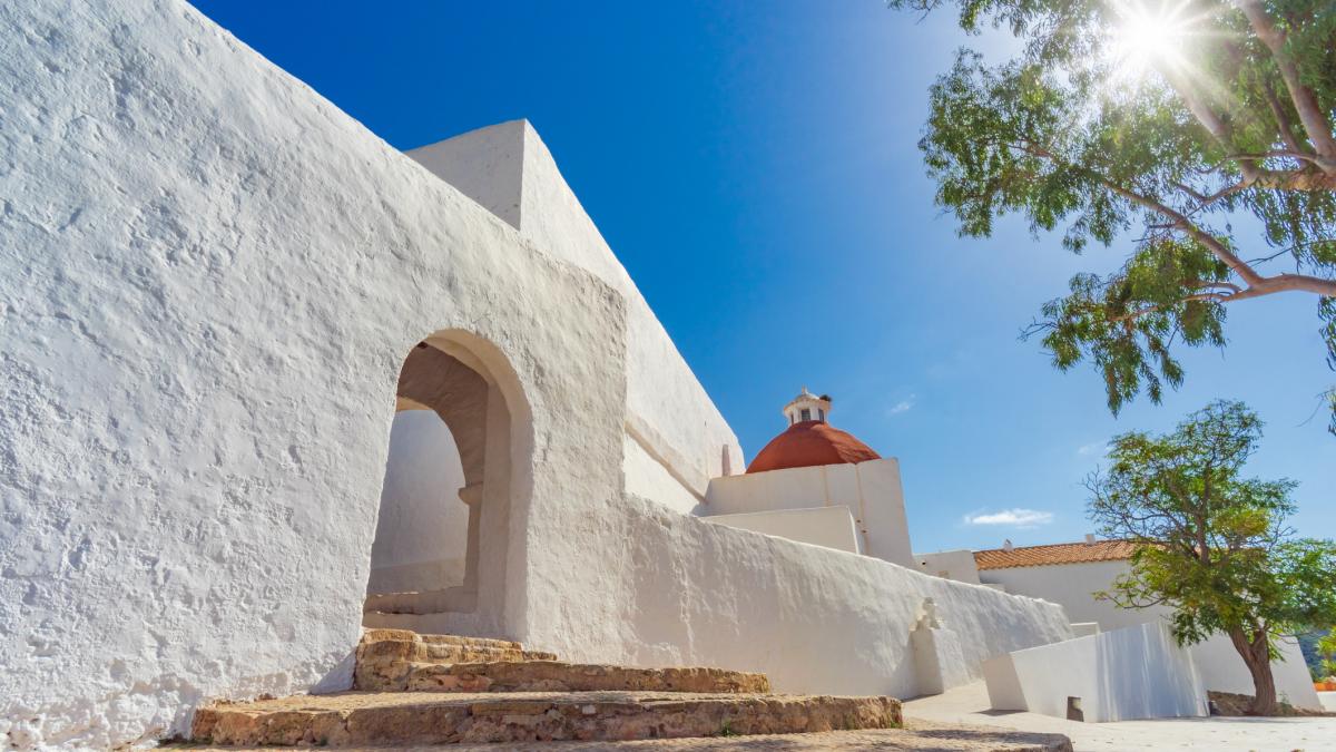 Santa Eulària des Riu, 'la otra Ibiza': el municipio sin discotecas que se ha construido a contracorriente del modelo de masas