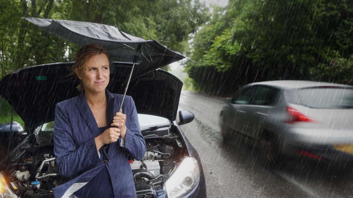 La Aemet activa el aviso naranja en Madrid y estas comunidades: "Posibles inundaciones y caída de ramas"