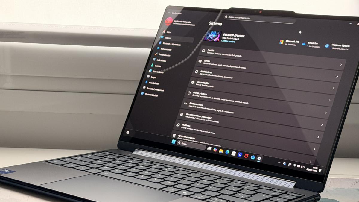 Llevo semanas probando el Lenovo Yoga 9i (2 en 1) y desprende aura por todas partes: el portátil total para un rendimiento total