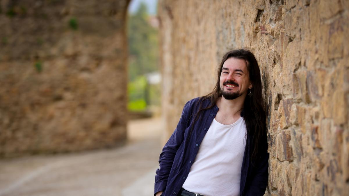 Mikel Herrán: "La ultraderecha apela a estos ideales de Pelayo, de la Reconquista y de Fernando III y los retuerce"
