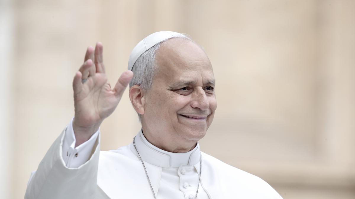 Ramón Espinar aprovecha la visita del papa León XIV para destacar la  encrucijada  que se vive en España