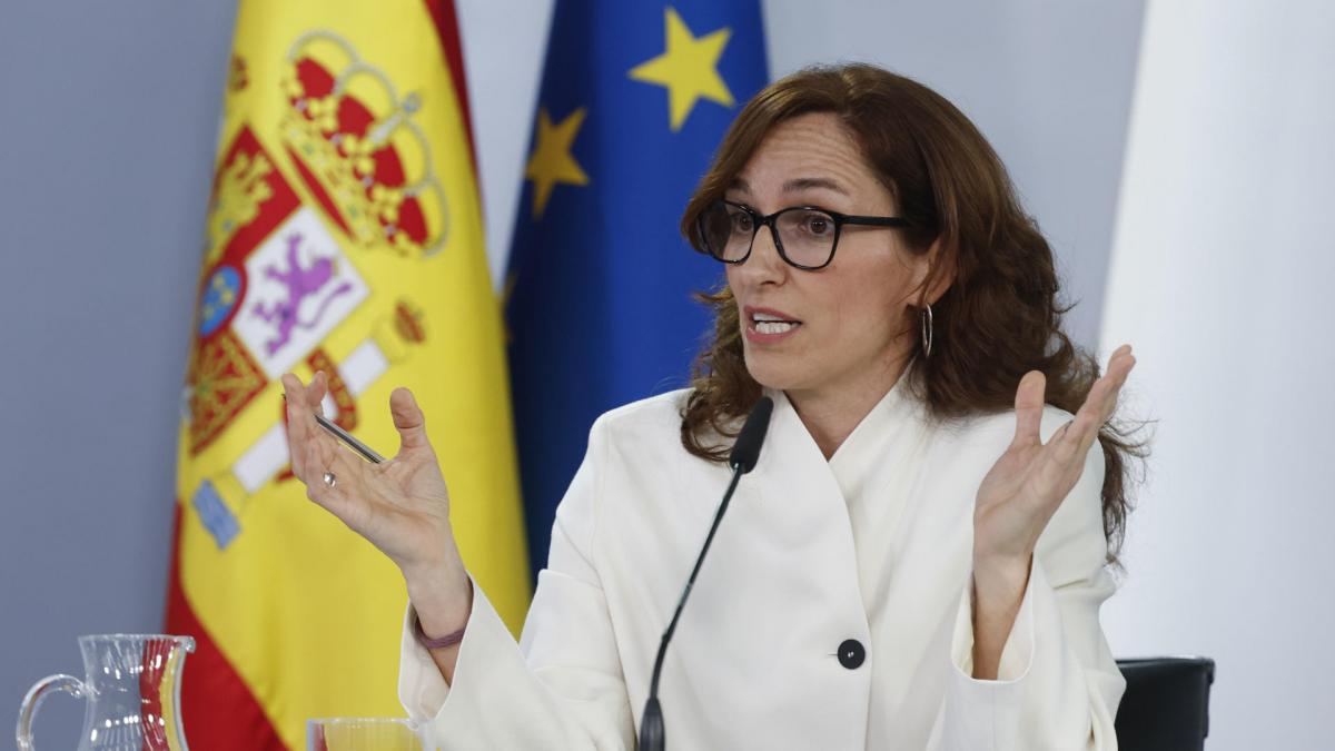 Sanidad subraya que ningún español a bordo del barco afectado por hantavirus ha manifestado oposición a la cuarentena