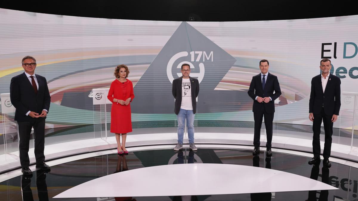 Los cribados fallidos del cáncer de mama incendian el debate andaluz: Moreno responde atacando al pasado sanitario del PSOE