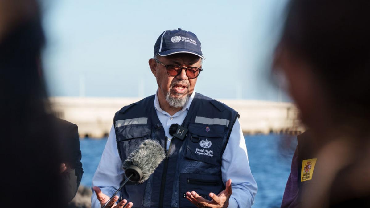 La encendida respuesta de Tedros Adhanom, director general de la OMS, cuando le preguntan por quienes defendían no rescatar a los pasajeros del MV Hondius
