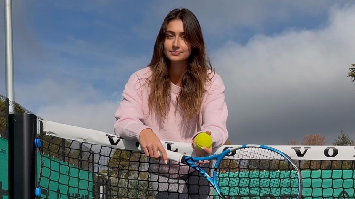 La historia tras el vídeo de Nadja Manjón, la extenista que le cuenta a su yo de 15 años que no llegó a la élite