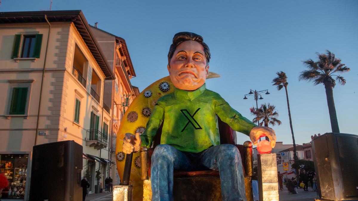 El sueldo soñado de Elon Musk: 635.000 millones de euros, pero para cobrarlo tendrá que fundar una colonia humana en Marte