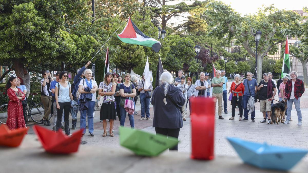 Israel libera a los detenidos de la flotilla a la espera de su inminente deportación