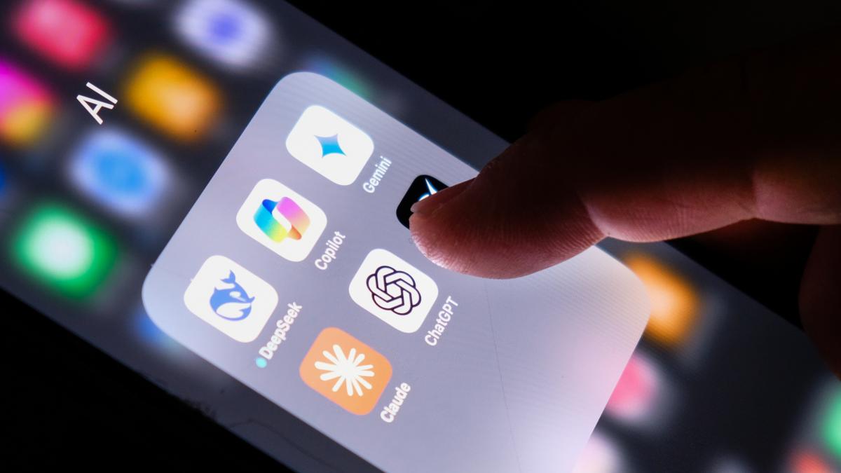 El Gobierno aprueba una ley contra los malos usos de la Inteligencia Artificial y con multas de hasta 35 millones de euros
