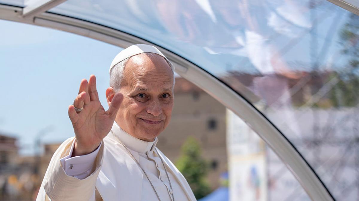 Amén al negocio: el fenómeno del turismo religioso y cuánto 