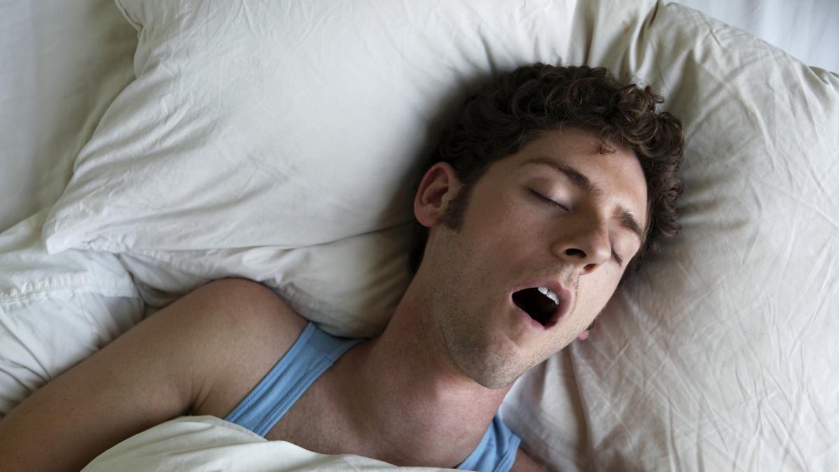 Los expertos coinciden: estas son las horas de sueño que debes dormir para un envejecimiento más saludable