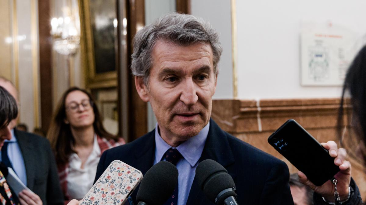 Feijóo y su bucle infinito ante una 