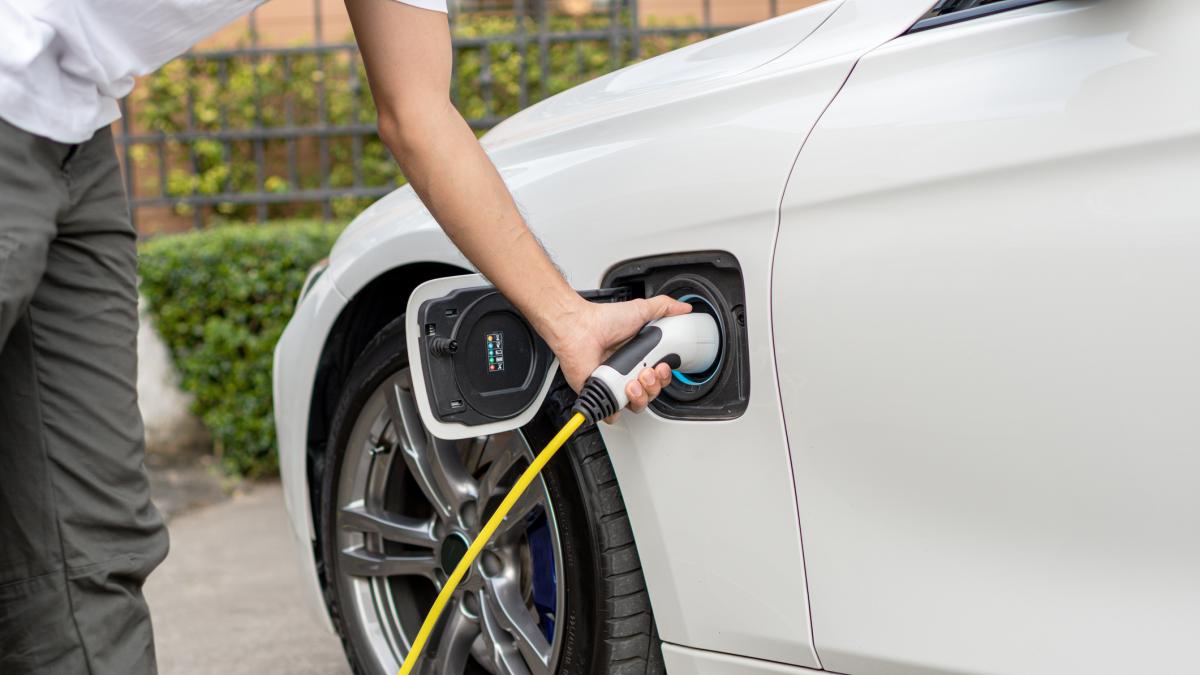 Marruecos se convierte en la puerta trasera de China para inundar Europa de coches eléctricos, y la industria española está en primera línea