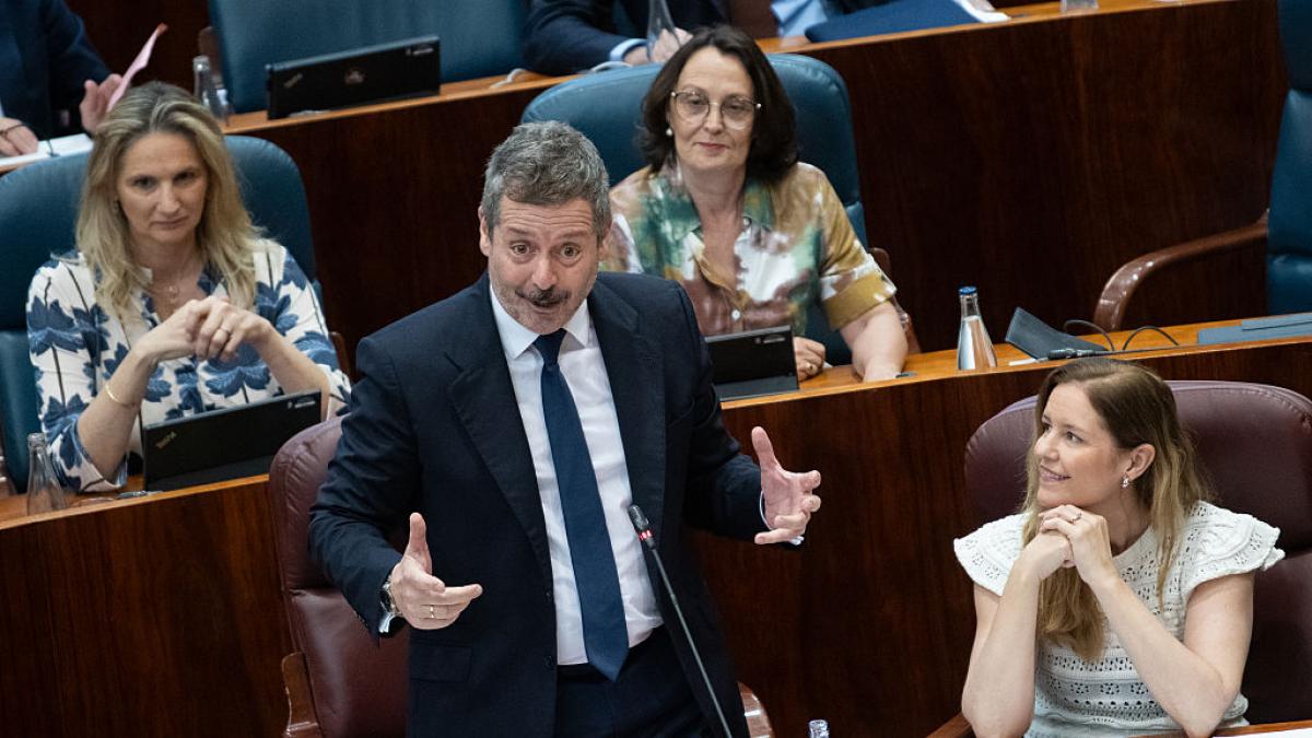 El gobierno de Ayuso dice que pasar calor en los colegios puede servir como 