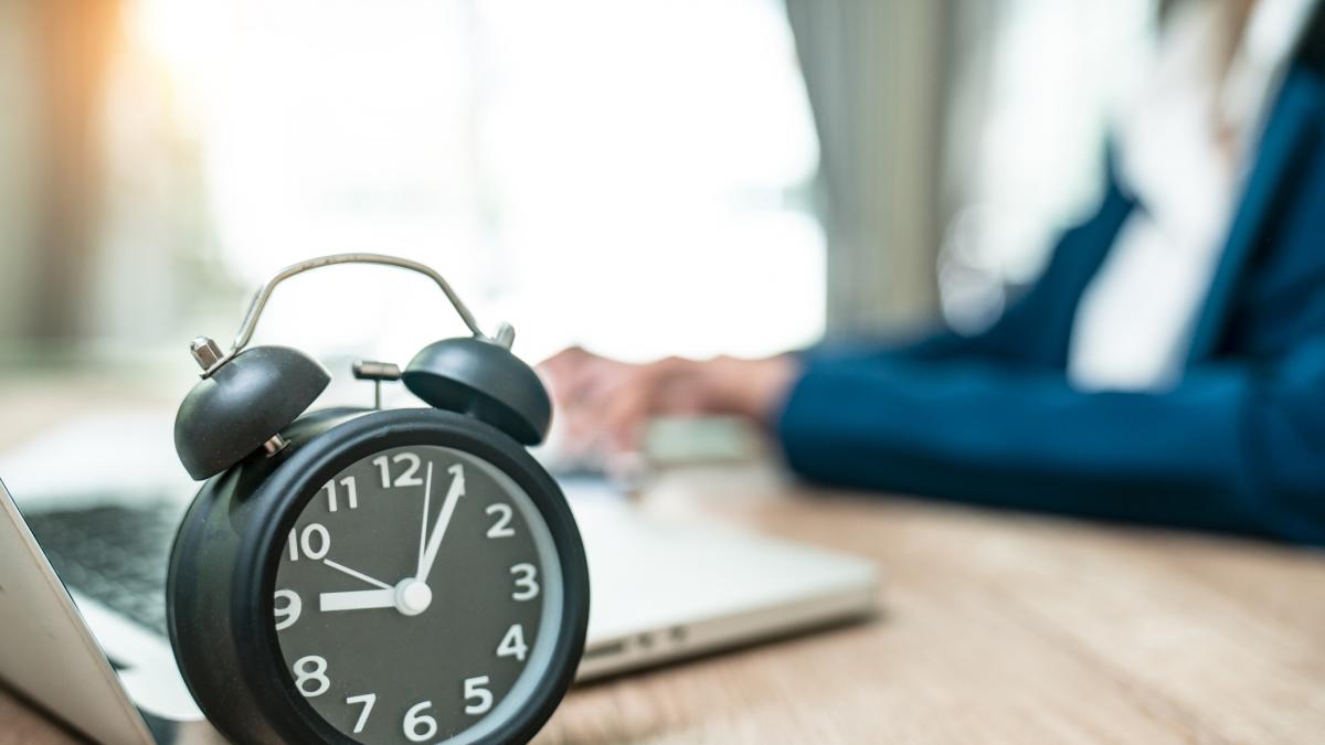 Una semana laboral de dos días y medio: un informe de expert
