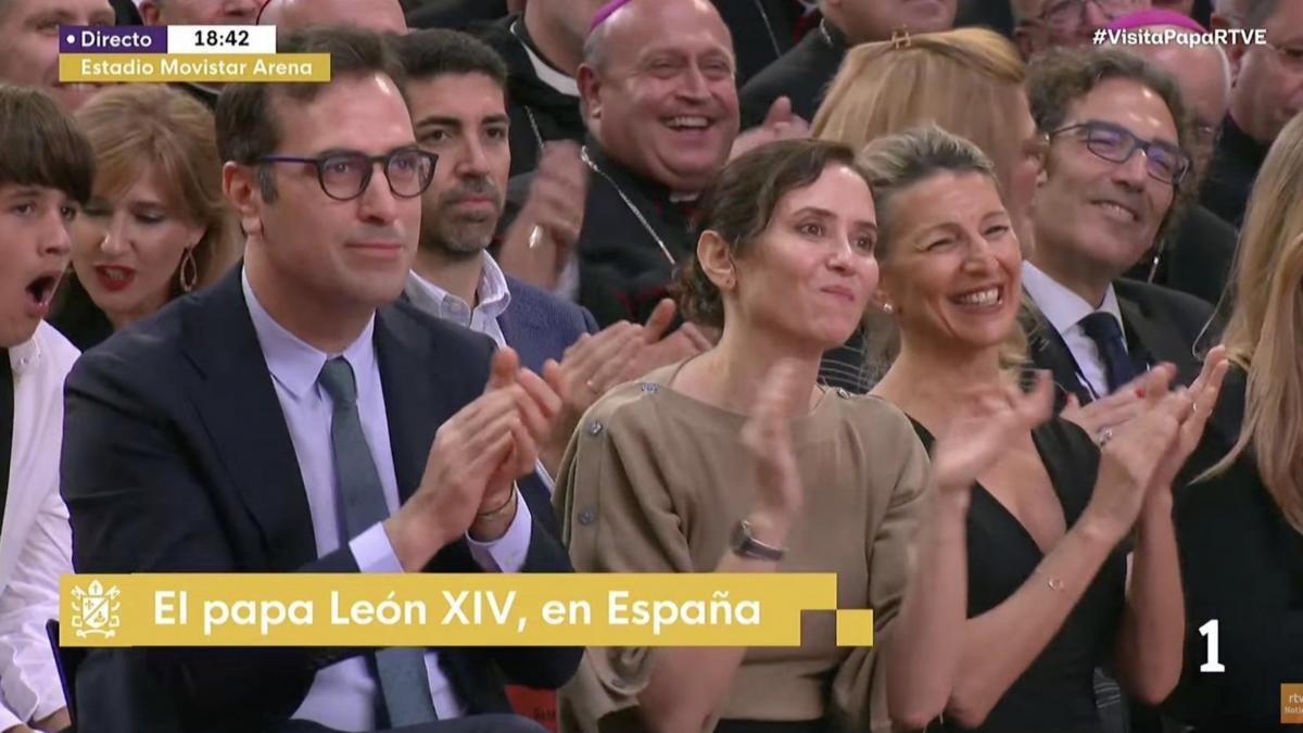 Esta imagen de la misa del papa está dando la vuelta a Españ