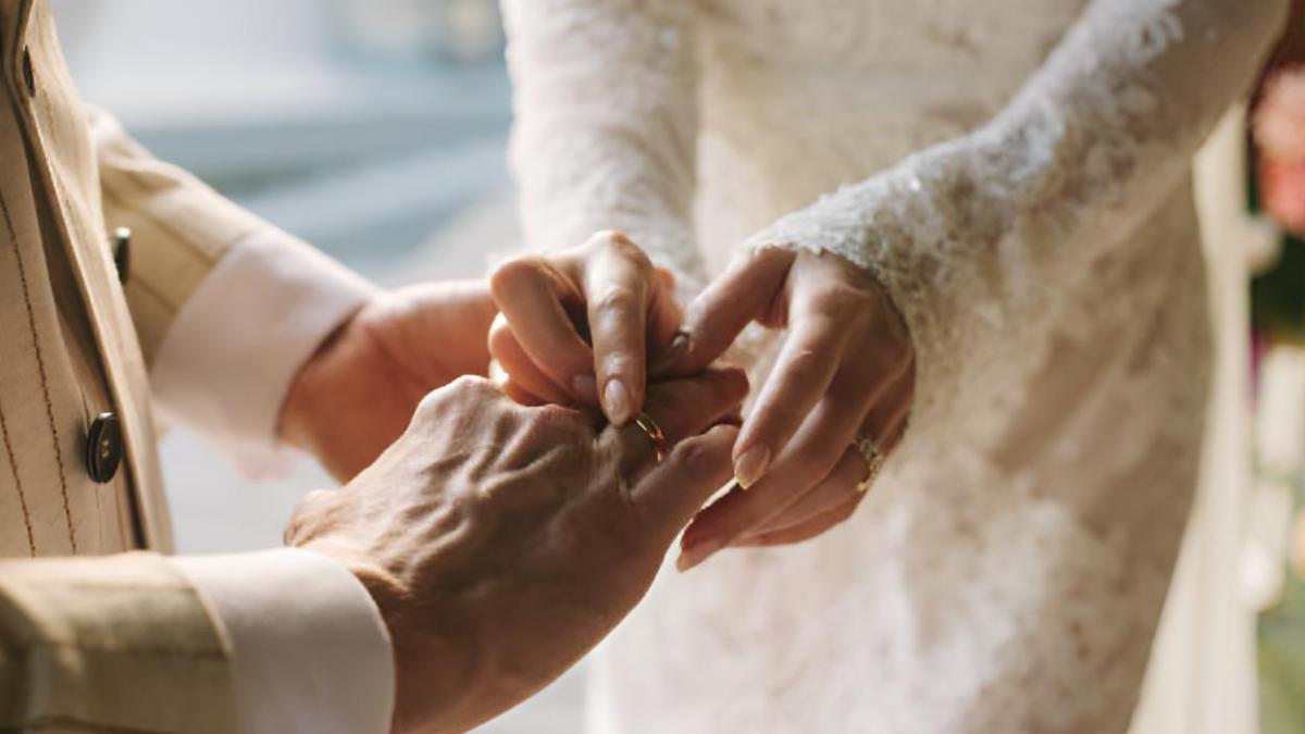 Laura Melilla, wedding planner de María Pombo o Lucas Vázquez, sobre las bodas convertidas en parque de atracciones:  La culpa es de las redes sociales 