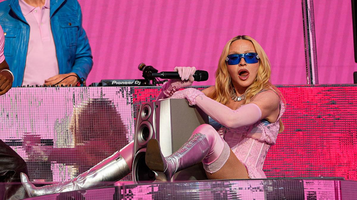 Madonna expone sus planes de verano ante el inminente estreno de su disco y adelanta 'algo grande'