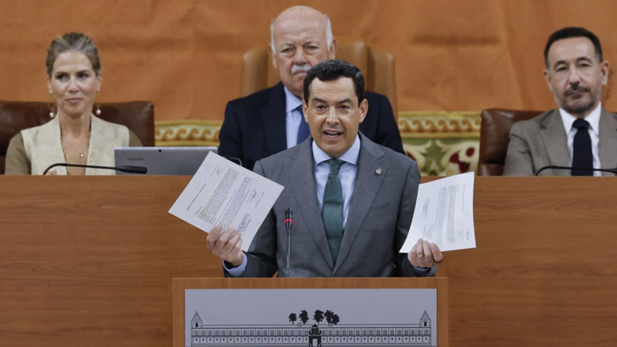 La Junta de Andalucía tiene un precio: Moreno concede a Vox una consejería múltiple con rango de vicepresidencia para mantener el gobierno