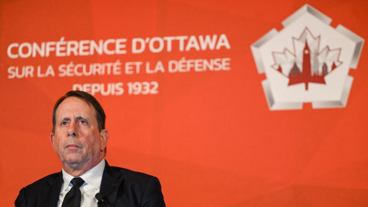 Jack Shanahan, general retirado y exjefe del Pentágono, sobre los drones con IA: 'Estamos corriendo a oscuras. Algo saldrá terriblemente mal antes de que esto mejore'