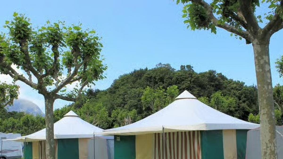 Sí, vacaciones en la naturaleza, pero con aire acondicionado para hacer frente al intenso calor