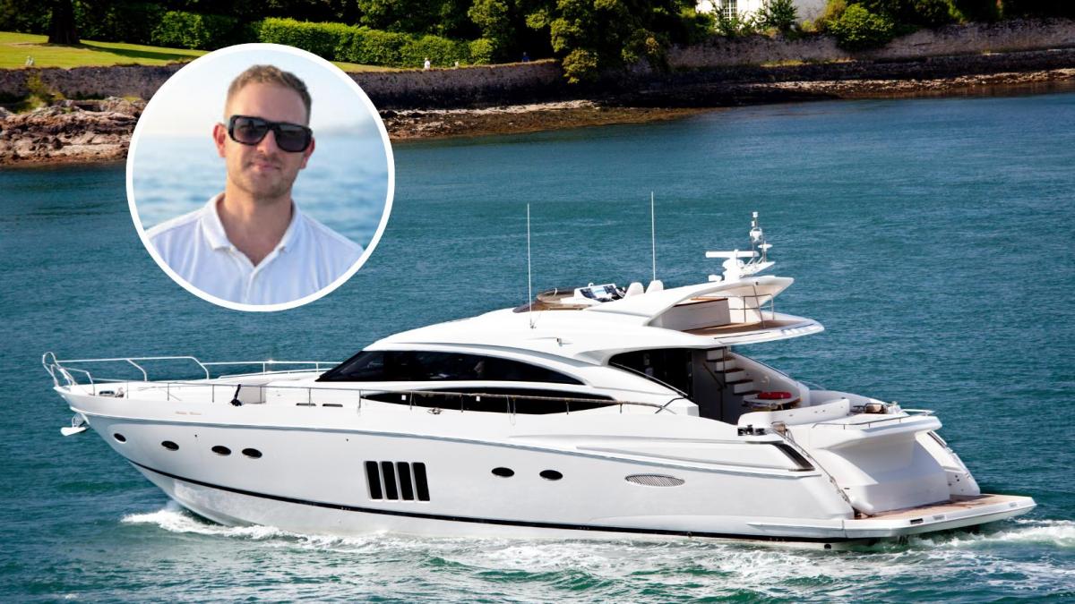 Adri, marinero de yate privado: 'Un capitán puede cobrar 20.000 euros al mes, pero olvídate de tener vida; mi tripulación hace 13 horas al día sin descanso'